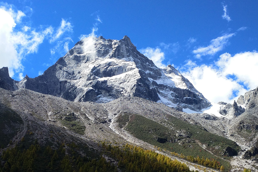 Mt. Kaimailong from east.