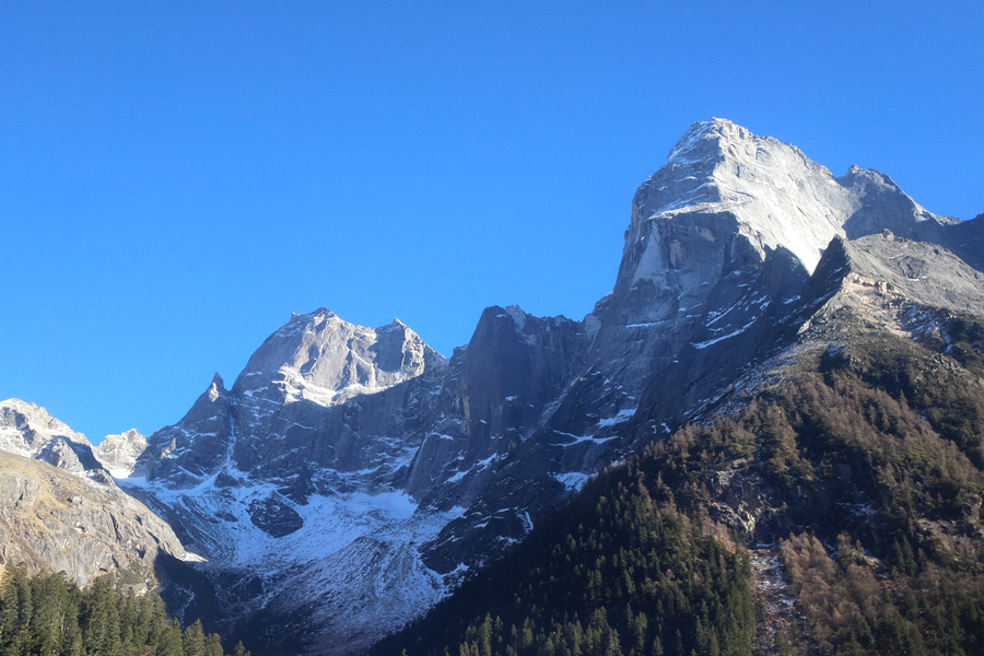 Mt. Nvwang and Seerdengpu